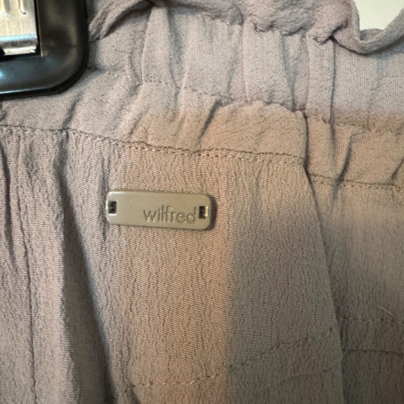 aritzia silk dress pants - Picture 4 of 4